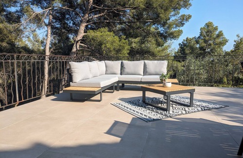 Ceyreste Villa | A haven of peace between sea and pine forest