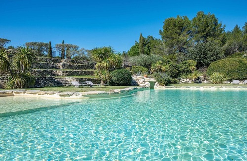 Orgon House | A magnificent property in the Alpilles oozing with the charm of Provence – Sleeps 18