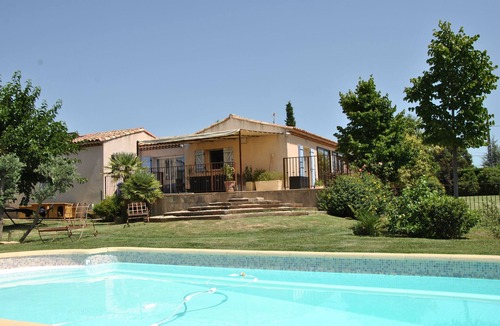 Pourrieres Villa | A peaceful haven at the foot of Mount Sainte Victoire,