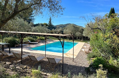 Boulbon House | A period property near Avignon and the Alpilles – Sleeps 15