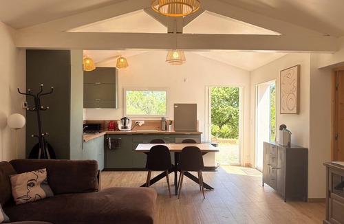 Eguilles House | A Provençal retreat nestled among the vineyards