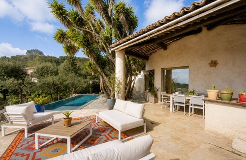 Biot Villa | A Relaxing Getaway at Villa Évasion