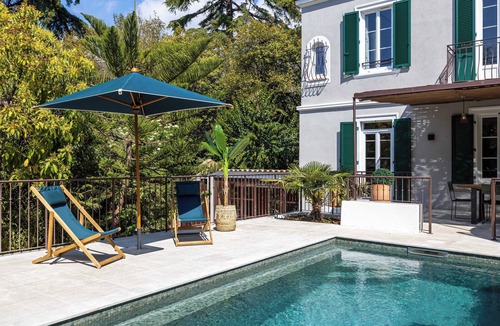 California - Pezou Apartment | A TRULY EXCEPTIONAL RIVIERA EXPERIENCE IN THE HEART OF CANNES –HEATED POOL VILLA