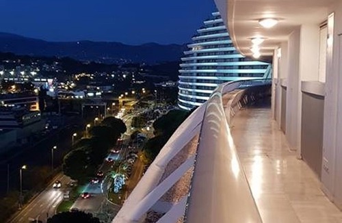 Villeneuve Loubet Beach Apartment | Accessible Studio 2-4 Pers with Sea View Terrace WiFi