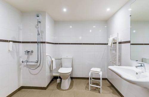 Salon-de-Provence Hotel | Ace Hotel Salon de Provence