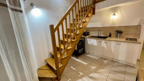 Salon-de-Provence Apartment | ADDIS 2