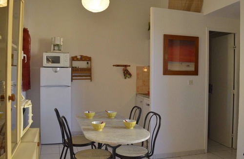 Cap d'Agde Apartment | Air-conditioned apartment, 3 rooms, sleeps 7, Cap d'Agde, private parking