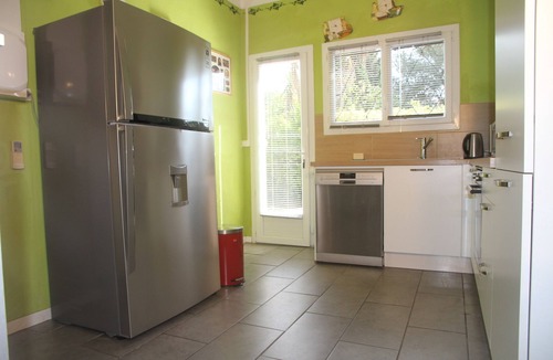 Hyeres House | Air-conditioned beach house: 7-minute walk, fenced-in garden, electric car charging station