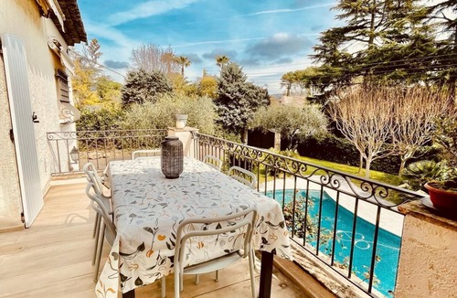Les Baraques House | Air-conditioned family villa with large swimming pool