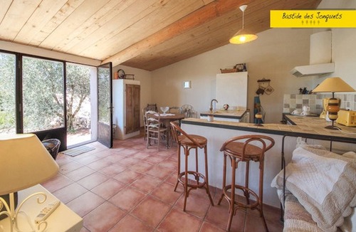 Apt Cottage | Air-conditioned house with pool views overlooking the Luberon Apt Provence