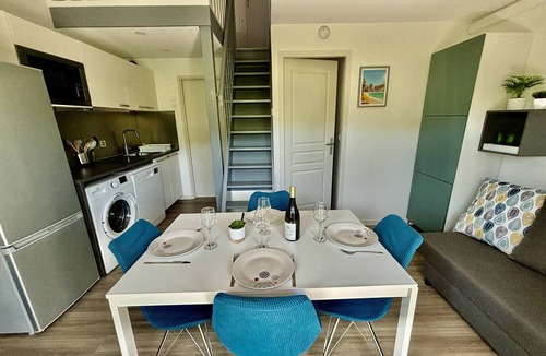 Le Lavandou Villa | Air-conditioned Mazet - Pool - Private Parking