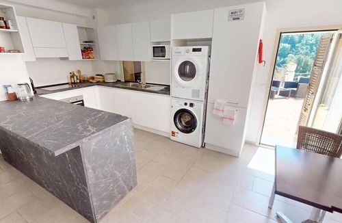Menton Apartment | Air-conditioned room, mountain view - 2 guests