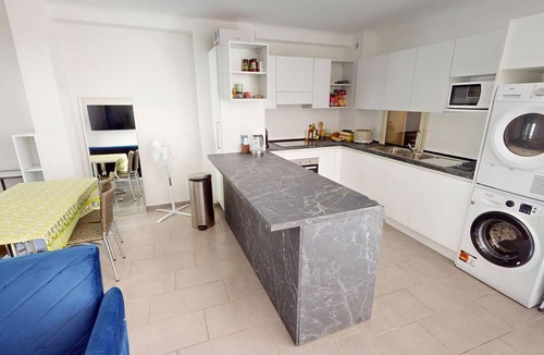 Menton Apartment | Air-conditioned room, mountain view - 2 guests