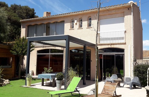 Valras-Plage Villa | Air-conditioned villa with spa garden 8/10 persons