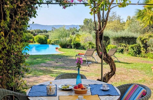 Guerrevieille House | AIR-CONDITIONED VILLA WITH SEA VIEW AND SWIMMING POOL