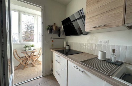 Sud Apartment | Aix downtown, large apartment, maximum comfort, air conditioning, free parking