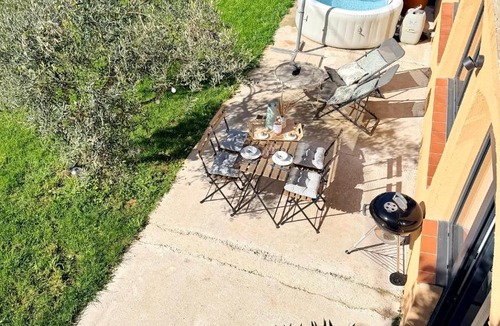 Est Apartment | Aix-en-Provence, Cosy studio au calme de la campagne avec Spa et Clim
