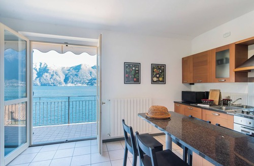Sala Comacina Apartment | Alba on Lake Como - One Bedroom Apartment, Sleeps 4