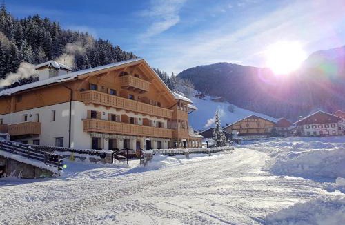 Sarntal Hotel | Almhotel Bergerhof