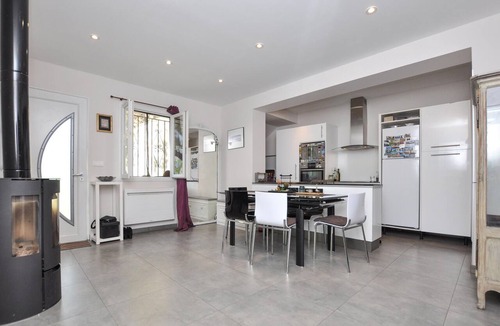Saint-Jeannet Apartment | Amazing apartment in Saint-Jeannet with WiFi