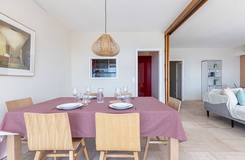 Villefranche-sur-Mer Apartment | Amazing Sea View 2 Bdr - Swimming Pool & Parking