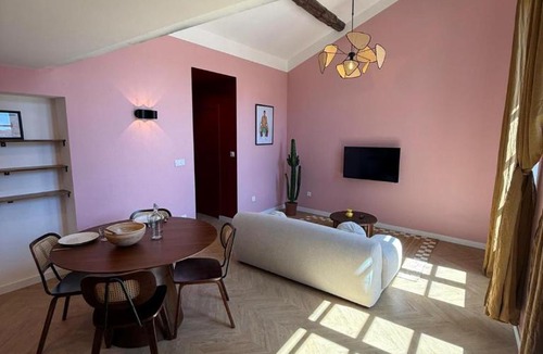 Nimes City Centre Apartment | ambre