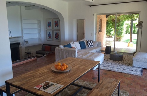 Gassin House | An Architect House Lost In The Nature, Facing The Islands