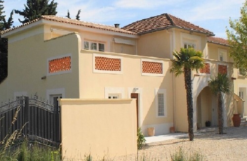 Orange Apartment | Annex Provencal farmhouse with heated pool