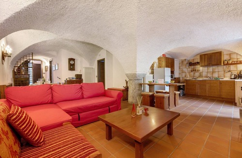Bleggio Inferiore House | Antico Casolare di Alice with Fireplace and Garden near Molveno