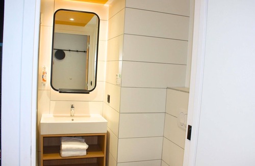 Saint-Martin-de-Crau Hotel | Aparthotel Adagio Access Porte De Camargue
