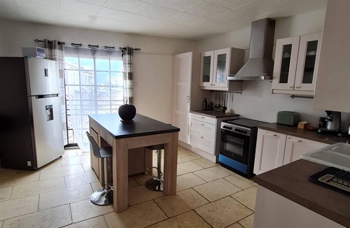 Saintes-Maries-de-la-Mer Apartment | Apartment of 105 m2