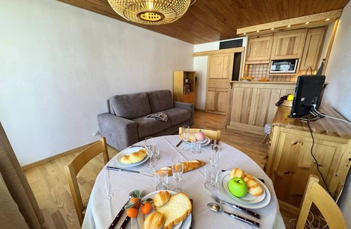 Les Claux Apartment | APARTMENT, 4 PEOPLE, AT THE FOOT OF THE SLOPES