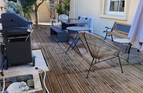 Valras-Plage Apartment | Apartment '4 Rooms and Garden' with Private Terrace, Wi-Fi and Air Conditioning