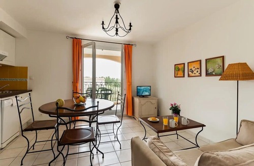 Paradou Apartment | Apartment Apartment