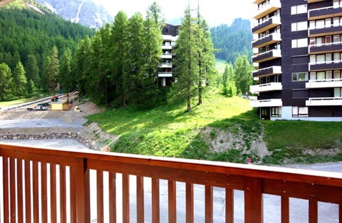 Les Claux Apartment | Apartment "Apartment With Balcony" with Mountain View and Balcony
