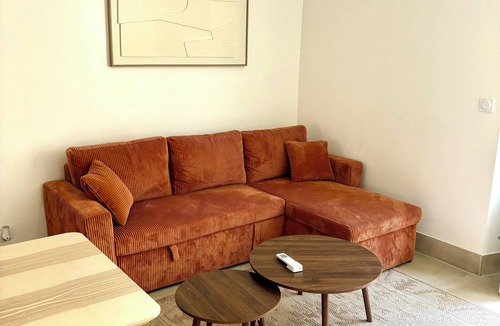 Prado - Republique House | Apartment Azzura, Villa Cana private garden