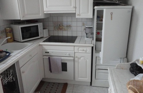 Saint-Pierre-la-Mer Apartment | Apartment F3 St Pierre la mer 100 m from the beach completely renovated