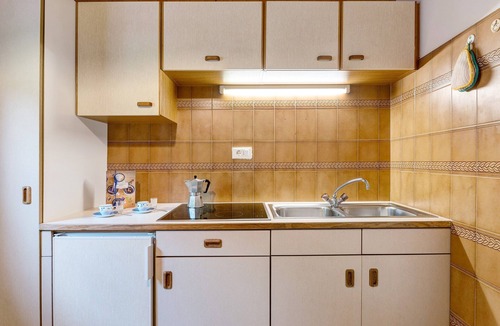 Feldthurns Apartment | Apartment 'Flieder' with Shared Terrace, Balcony and Wi-Fi