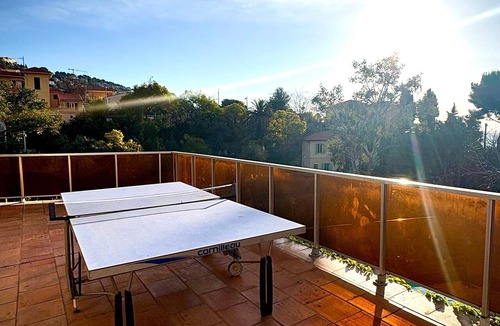 Roquebrune-Cap-Martin Apartment | Apartment for 8 with Wi-Fi, sea view