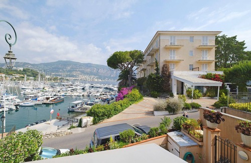 Saint-Jean-Cap-Ferrat Apartment | Apartment "La Palamida" with Sea View and Air Conditioning