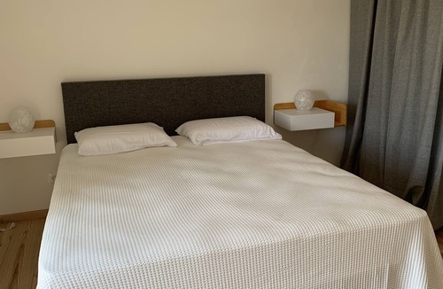 Domessargues Bed & Breakfast | Apartment/GITE sleeps 4 with SPA (Massages on reservation)