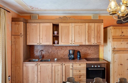 Coredo Apartment | Apartment 'Golden' with Mountain View, Shared Garden and Wi-Fi