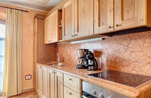 Coredo Apartment | Apartment 'Golden' with Mountain View, Shared Garden and Wi-Fi