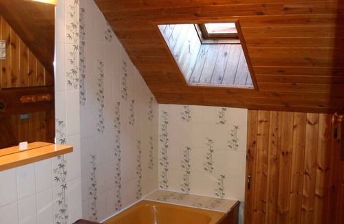 Montgenevre Apartment | Apartment in village center house