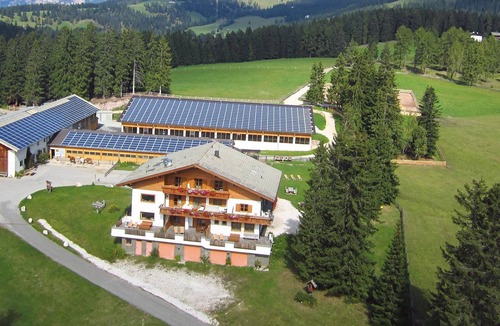 Carezza Apartment | Apartment "Angerle Alm Apt Alpenglühen" with Private Terrace, Shared Garden & Wi-Fi