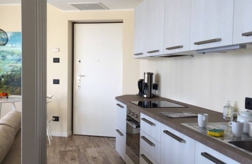 Perledo Apartment | Apartment 'Italian Heaven' with Lake View, Wi-Fi and Air Conditioning