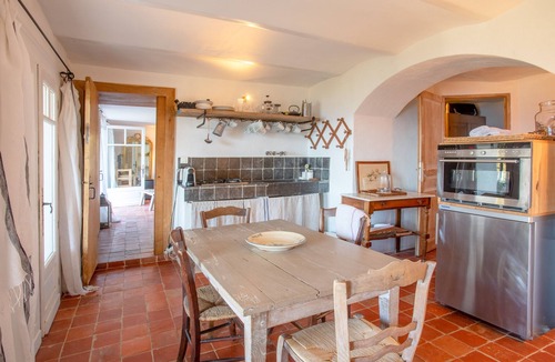 Cavalaire-sur-Mer Apartment | Apartment "La maison de Constance" with Sea View, Terraces and Wi-Fi