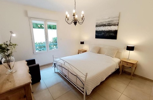 Boulouris-sur-Mer Apartment | Apartment Les Rivages de L'Esterel-2 by Interhome