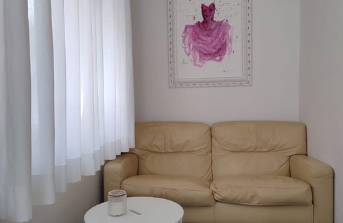 Old Town Apartment | Apartment 'Mare Caorle Int 1' with Wi-Fi and Air Conditioning