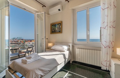 Voltri Apartment | Apartment 'Mare E Monti' with Sea View, Wi-Fi and Air Conditioning